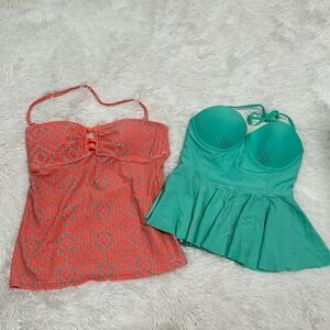 🎡 Bundle of 2 XS/S Tankini Tops